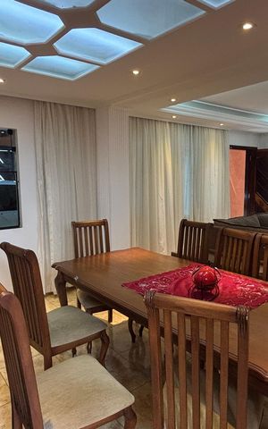 Casa à venda com 220m², 4 quartos e 3 vagas Casa à venda com 220m², 4 quartos e 3 vagasSala - Sala de Jantar
