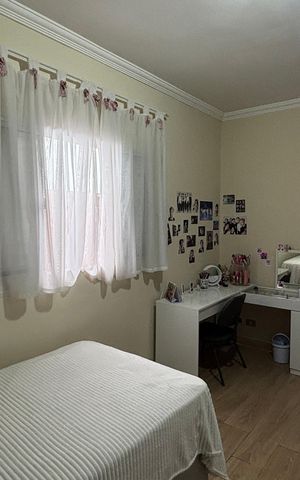Casa à venda com 220m², 4 quartos e 3 vagas Casa à venda com 220m², 4 quartos e 3 vagasSuite 1