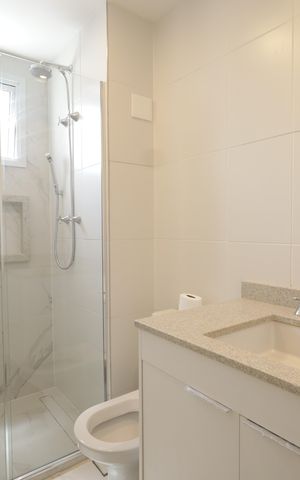 Apartamento para alugar com 86m², 2 quartos e 2 vagasBanheiro da Suíte