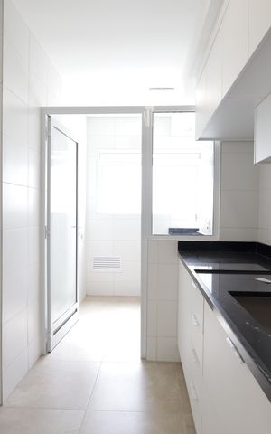 Apartamento para alugar com 86m², 2 quartos e 2 vagasCozinha