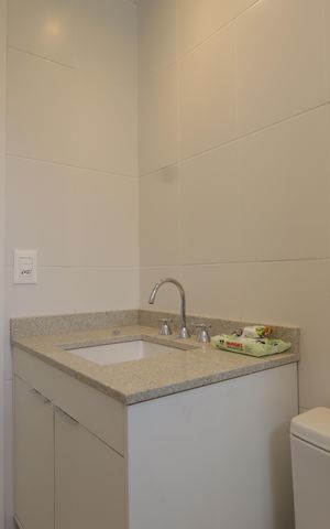 Apartamento para alugar com 86m², 2 quartos e 2 vagasBanheiro Social
