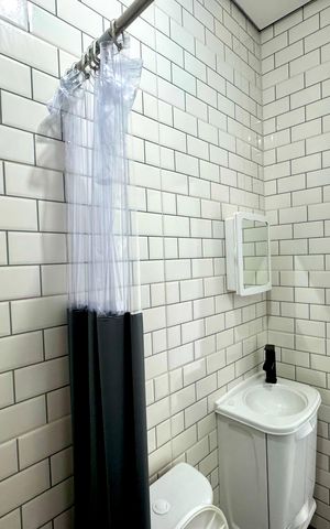 Apartamento para alugar com 22m², 1 quarto e sem vaga Apartamento para alugar com 22m², 1 quarto e sem vagaBanheiro Social