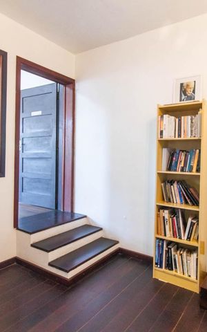 Casa à venda com 390m², 4 quartos e 2 vagasCorredor