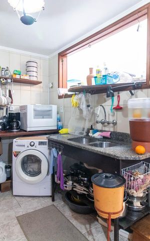 Casa à venda com 390m², 4 quartos e 2 vagasCozinha