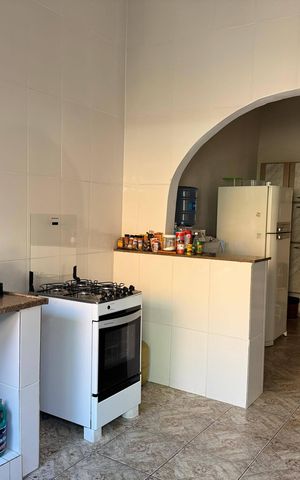 Casa à venda com 198m², 3 quartos e sem vaga Casa à venda com 198m², 3 quartos e sem vagaCozinha