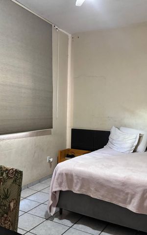 Casa à venda com 198m², 3 quartos e sem vaga Casa à venda com 198m², 3 quartos e sem vagaQuarto 2