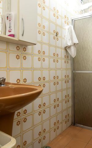 Casa à venda com 241m², 3 quartos e 1 vaga Casa à venda com 241m², 3 quartos e 1 vagaBanheiro da Suíte