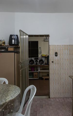 Casa à venda com 241m², 3 quartos e 1 vaga Casa à venda com 241m², 3 quartos e 1 vagaCozinha