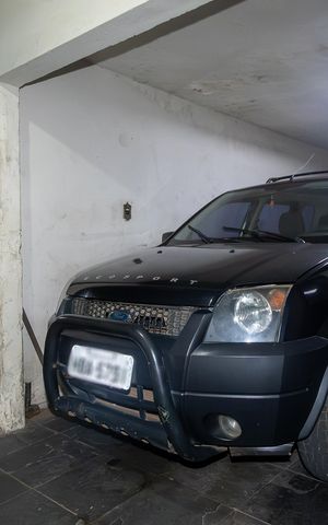 Casa à venda com 241m², 3 quartos e 1 vaga Casa à venda com 241m², 3 quartos e 1 vagaGaragem