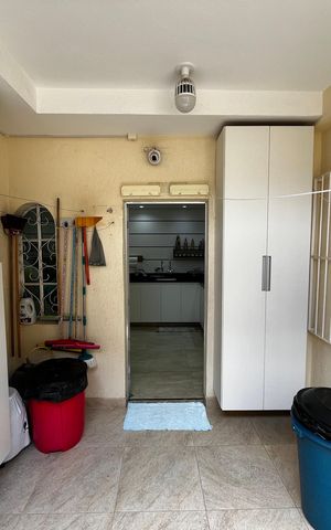 Casa à venda com 148m², 3 quartos e 2 vagas Casa à venda com 148m², 3 quartos e 2 vagasÁrea de Serviço