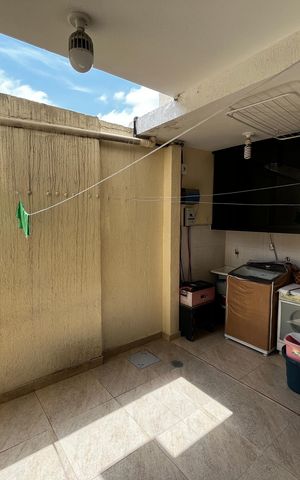 Casa à venda com 148m², 3 quartos e 2 vagas Casa à venda com 148m², 3 quartos e 2 vagasÁrea de Serviço