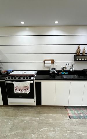 Casa à venda com 148m², 3 quartos e 2 vagas Casa à venda com 148m², 3 quartos e 2 vagasCozinha