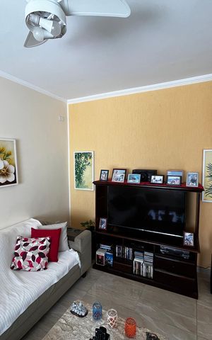 Casa à venda com 148m², 3 quartos e 2 vagas Casa à venda com 148m², 3 quartos e 2 vagasSala de TV