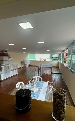 Casa à venda com 148m², 3 quartos e 2 vagas Casa à venda com 148m², 3 quartos e 2 vagasVaranda gourmet