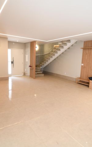 Casa de condomínio à venda com 280m², 3 quartos e 2 vagasSala