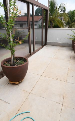 Casa de condomínio à venda com 280m², 3 quartos e 2 vagasSacada