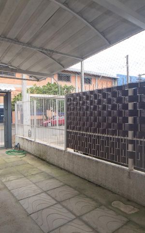 Casa para alugar com 82m², 2 quartos e 2 vagas Casa para alugar com 82m², 2 quartos e 2 vagasÁrea Externa