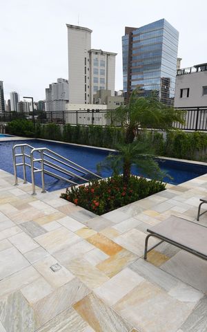Apartamento para alugar com 105m², 3 quartos e 2 vagasÁrea comum - Piscina