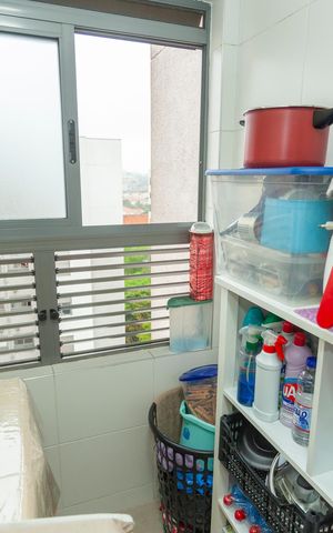 Apartamento à venda com 58m², 3 quartos e 1 vagaÁrea de Serviço