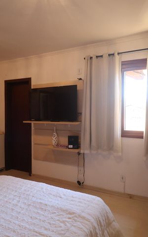 Casa à venda com 170m², 3 quartos e 5 vagasSuíte 2