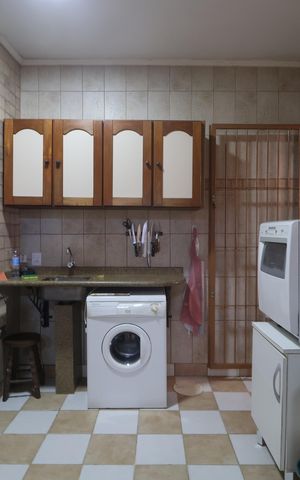 Casa à venda com 170m², 3 quartos e 5 vagasÁrea de Serviço