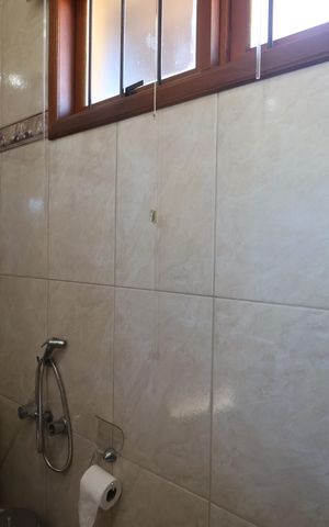 Casa à venda com 170m², 3 quartos e 5 vagasBanheiro da Suíte 1