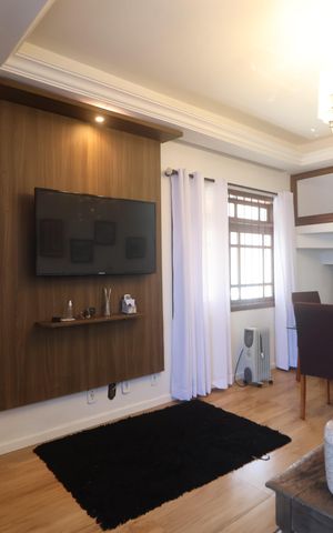 Casa à venda com 170m², 3 quartos e 5 vagasSala