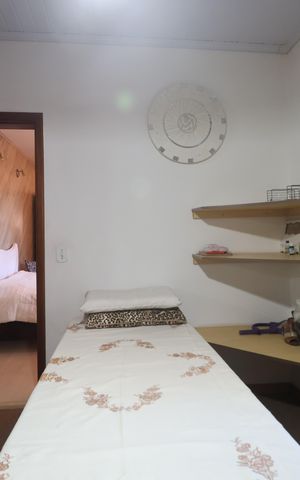 Casa à venda com 170m², 3 quartos e 5 vagasQuarto 