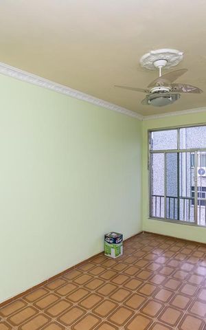Apartamento à venda com 75m², 3 quartos e 1 vaga Apartamento à venda com 75m², 3 quartos e 1 vagaSala