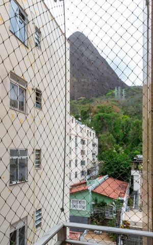 Apartamento à venda com 68m², 2 quartos e 1 vagaVista