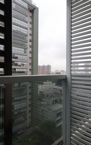 Studio à venda com 30m², 1 quarto e 1 vagaVaranda