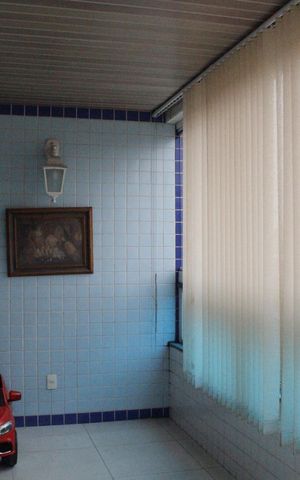 Apartamento à venda com 241m², 4 quartos e 2 vagasVaranda