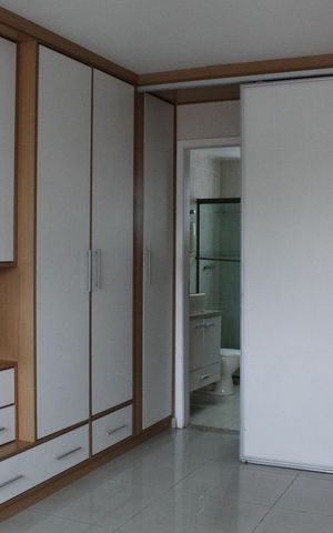 Apartamento à venda com 241m², 4 quartos e 2 vagasSuíte