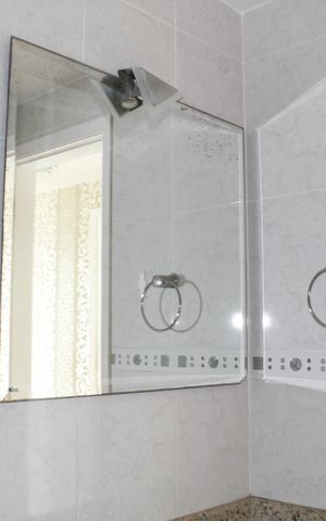 Apartamento à venda com 241m², 4 quartos e 2 vagasBanheiro Social