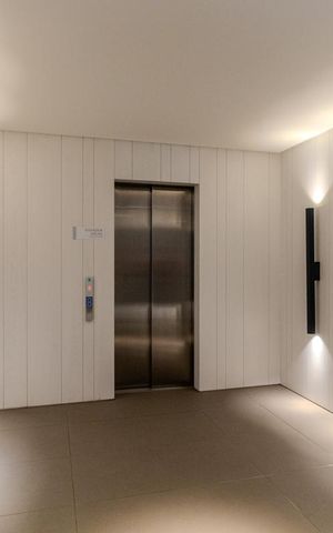 Apartamento à venda com 389m², 4 quartos e 6 vagasElevador
