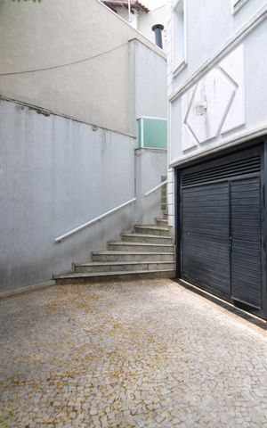Casa para alugar com 520m², 4 quartos e 4 vagasGaragem