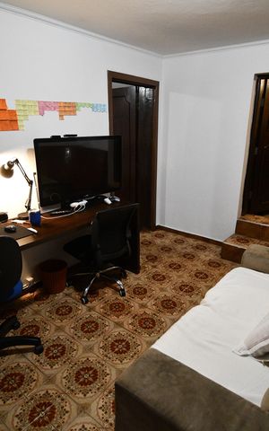 Casa à venda com 290m², 5 quartos e 4 vagasCasa 2 - Sala