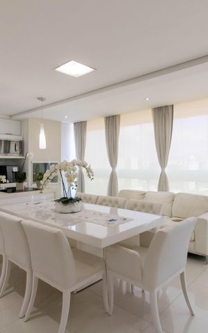 Apartamento à venda com 328m², 2 quartos e 5 vagas Apartamento à venda com 328m², 2 quartos e 5 vagasVaranda