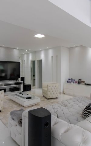 Apartamento à venda com 328m², 2 quartos e 5 vagas Apartamento à venda com 328m², 2 quartos e 5 vagasCobertura
