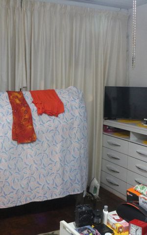 Casa à venda com 98m², 1 quarto e sem vagaQuarto
