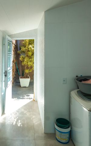 Casa à venda com 300m², 4 quartos e sem vagaÁrea de Serviço