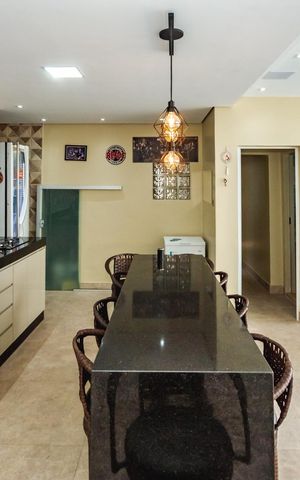 Casa à venda com 300m², 4 quartos e sem vagaEspaço Gourmet