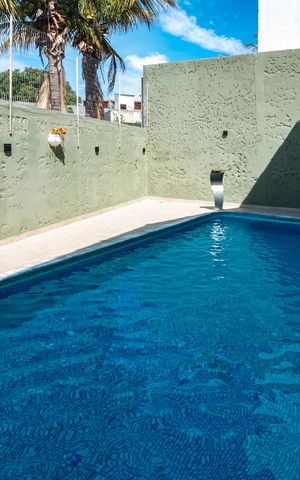 Casa à venda com 300m², 4 quartos e sem vagaÁrea Externa