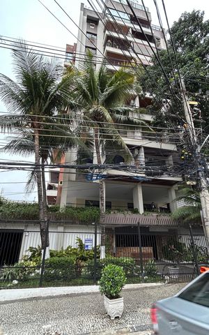 Apartamento à venda com 104m², 3 quartos e 2 vagasFachada