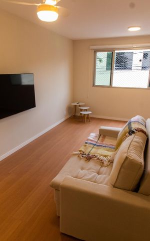 Apartamento à venda com 67m², 2 quartos e 1 vaga Apartamento à venda com 67m², 2 quartos e 1 vagaSala