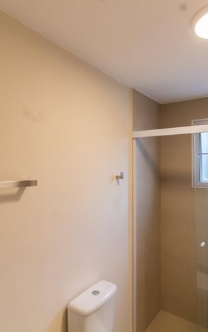 Apartamento à venda com 67m², 2 quartos e 1 vaga Apartamento à venda com 67m², 2 quartos e 1 vagaBanheiro