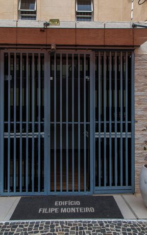 Apartamento à venda com 67m², 2 quartos e 1 vaga Apartamento à venda com 67m², 2 quartos e 1 vagaFachada