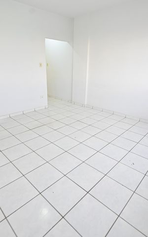 Apartamento à venda com 80m², 3 quartos e sem vaga Apartamento à venda com 80m², 3 quartos e sem vagaSala