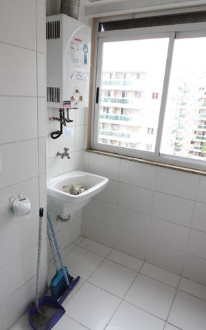 Apartamento à venda com 62m², 2 quartos e 1 vagaÁrea de Serviço