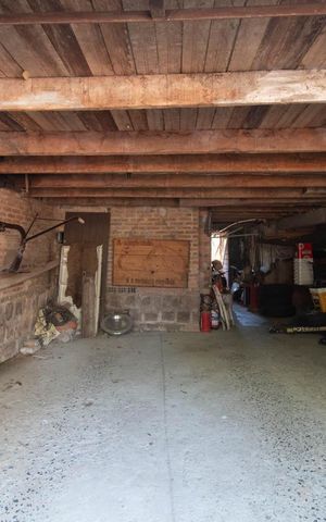 Casa à venda com 120m², 2 quartos e 2 vagasGaragem